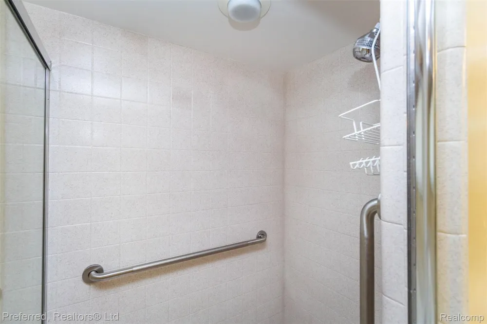 47652 Arbor Trail #77 Northville Township, MI 48168