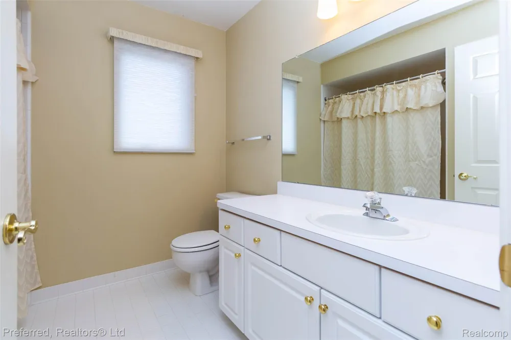47652 Arbor Trail #77 Northville Township, MI 48168
