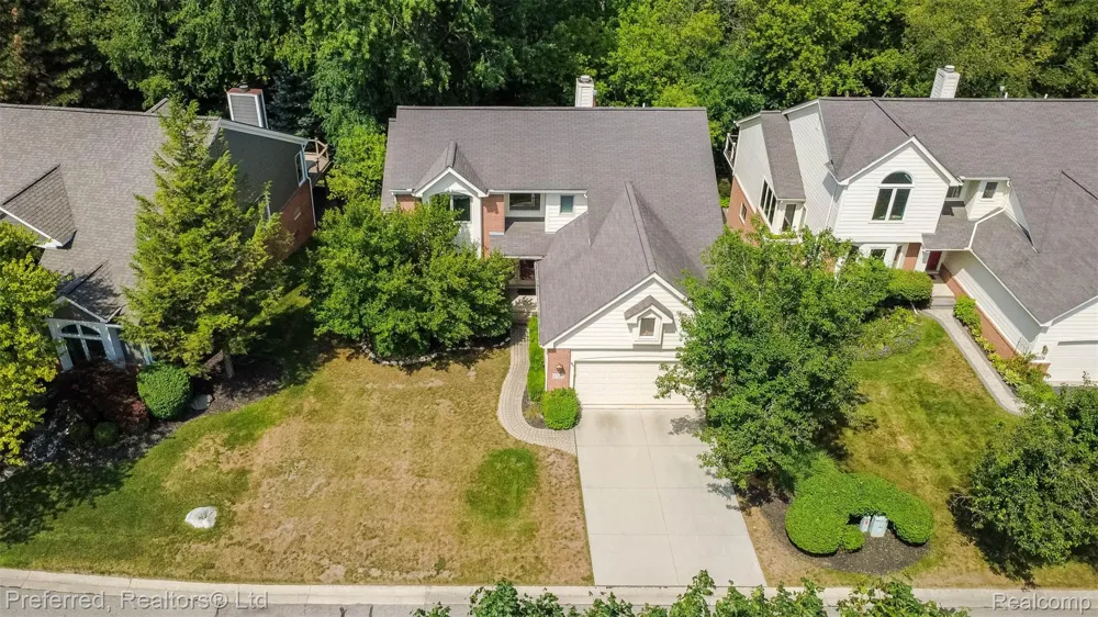 47652 Arbor Trail #77 Northville Township, MI 48168
