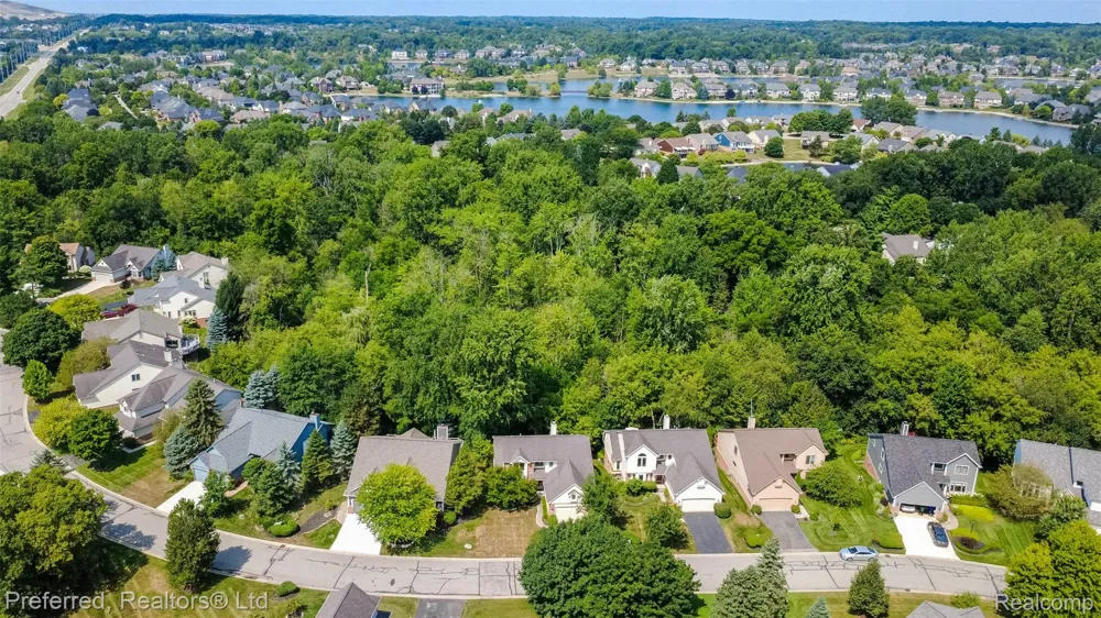 47652 Arbor Trail #77 Northville Township, MI 48168
