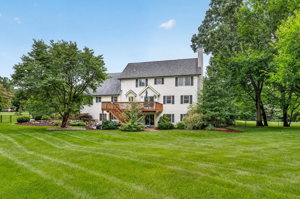 60625 Valley View Boulevard Antwerp Township, MI 49071