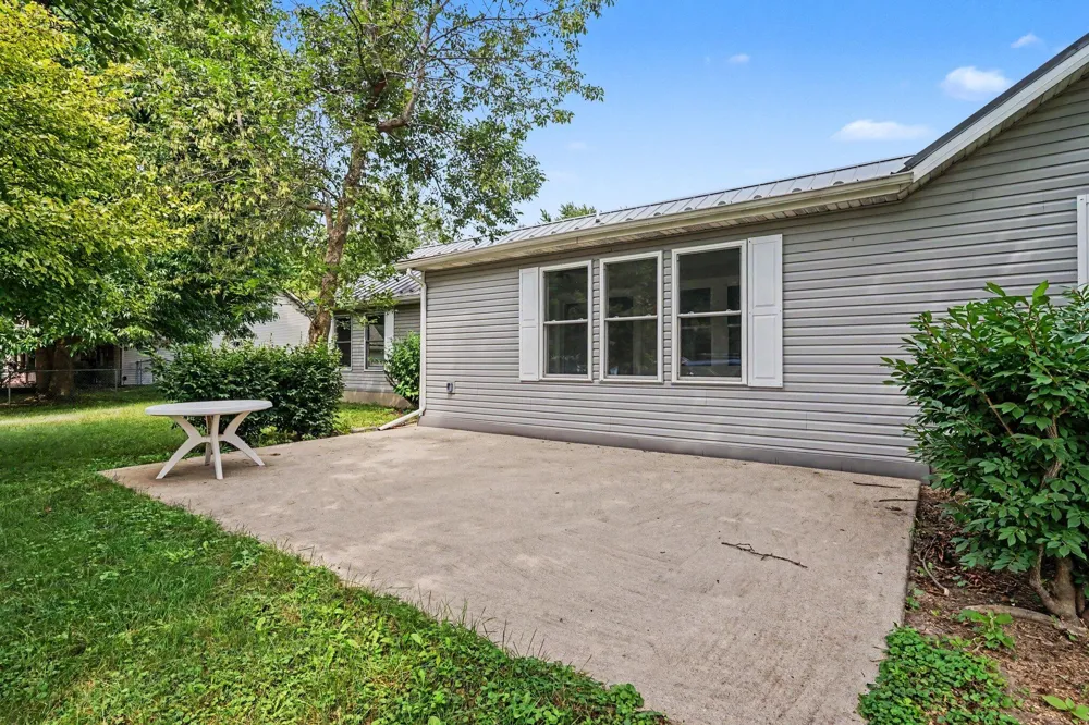 43460 Van Auken Drive Bangor Township, MI 49013