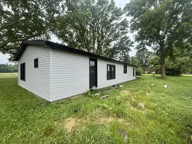 6633 W Forest Lawn Road Three Oaks Township, MI 49128