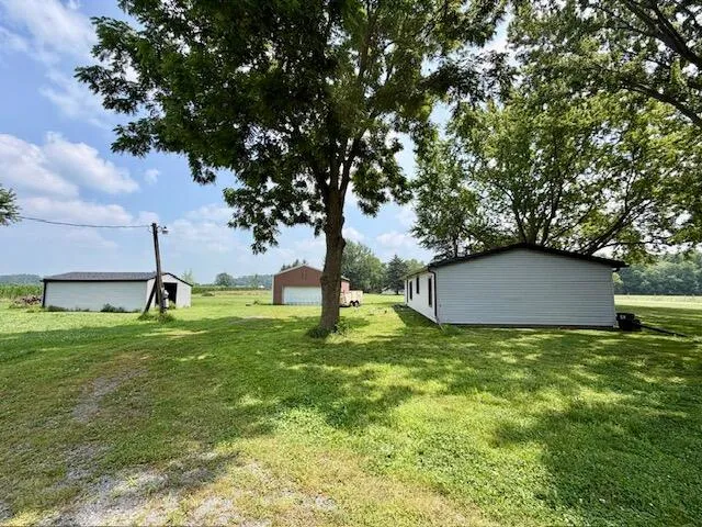 6633 W Forest Lawn Road Three Oaks Township, MI 49128