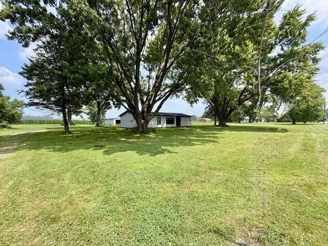 6633 W Forest Lawn Road Three Oaks Township, MI 49128