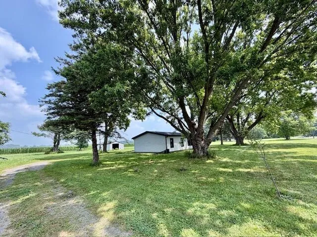 6633 W Forest Lawn Road Three Oaks Township, MI 49128