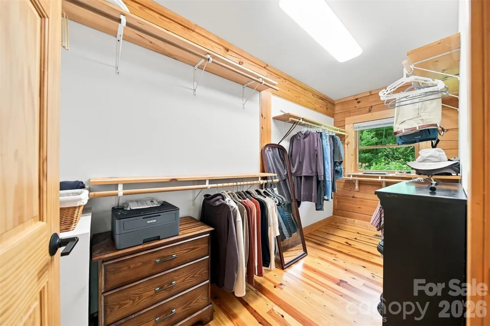 7753 Parks Mountain Drive Newland, NC 28657