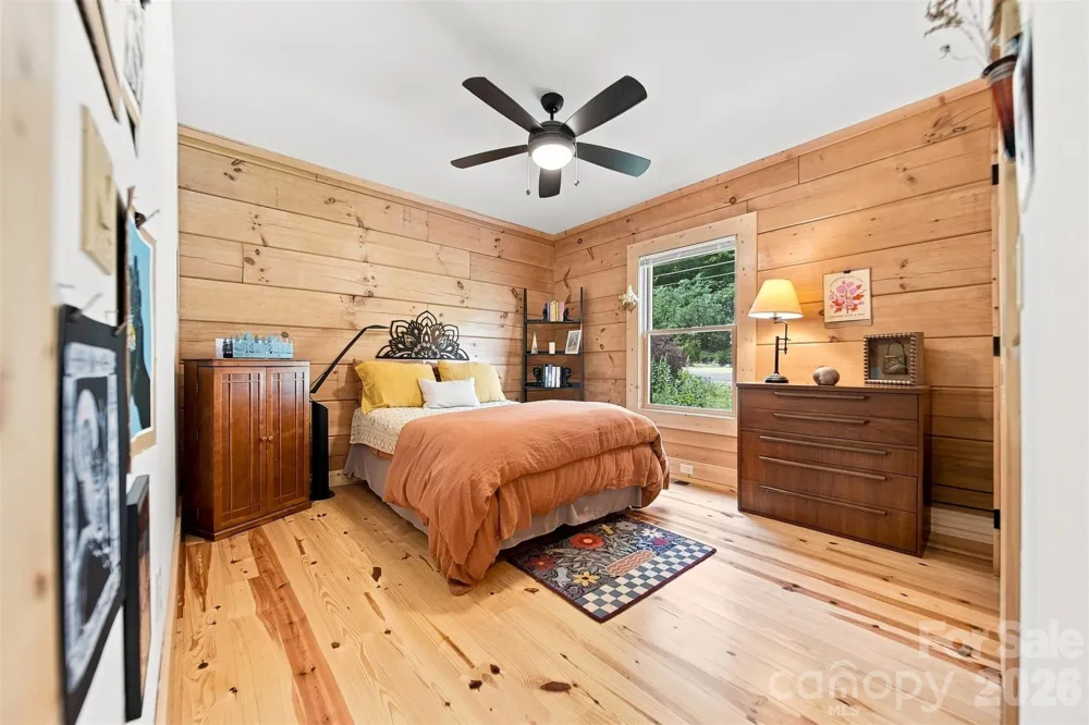 7753 Parks Mountain Drive Newland, NC 28657