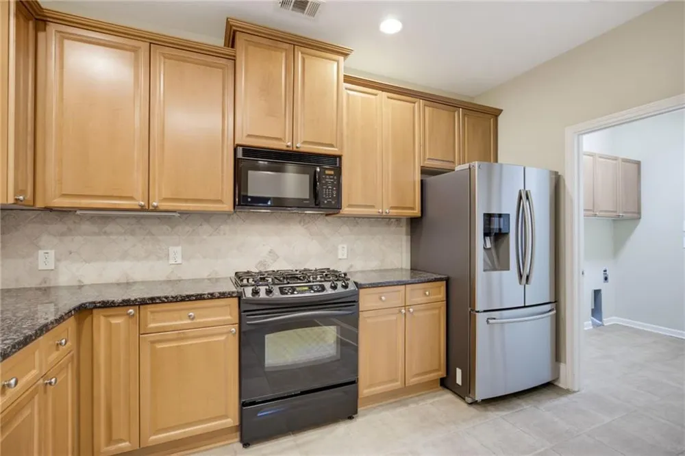 4704 Rose Arbor Drive NW #8 Acworth, GA 30101