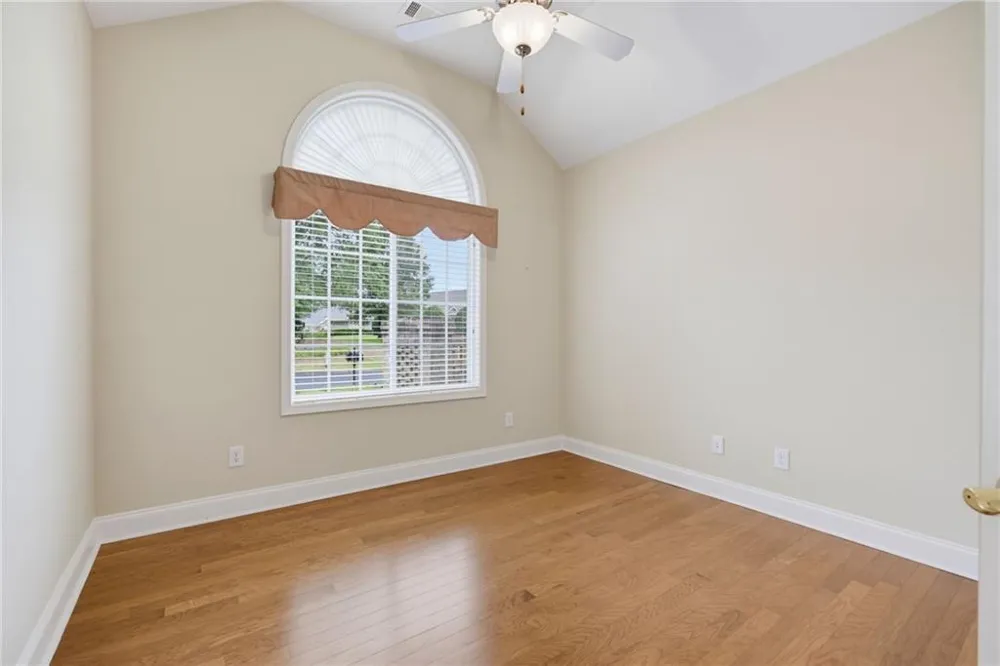 4704 Rose Arbor Drive NW #8 Acworth, GA 30101