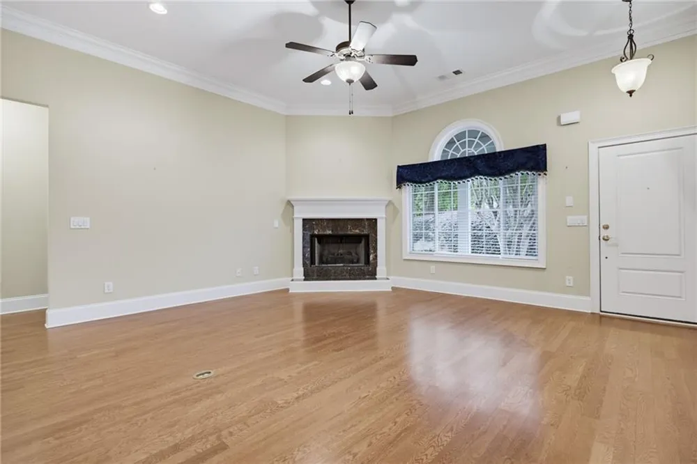 4704 Rose Arbor Drive NW #8 Acworth, GA 30101