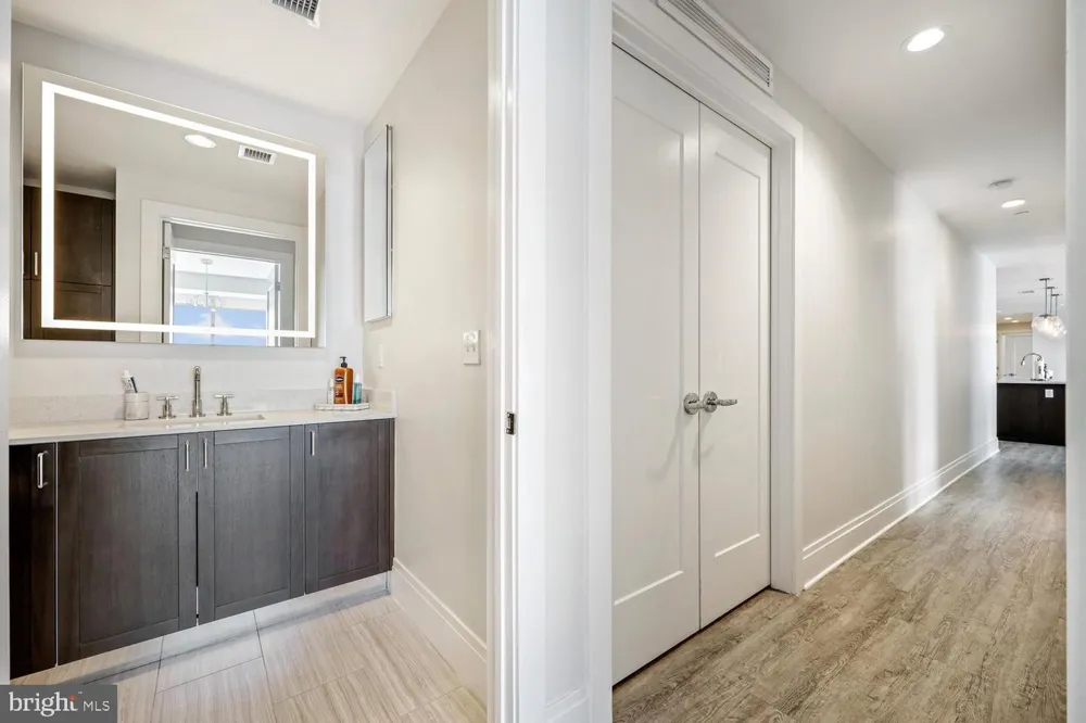 930 ROSE AVENUE #2001 Rockville, MD 20852