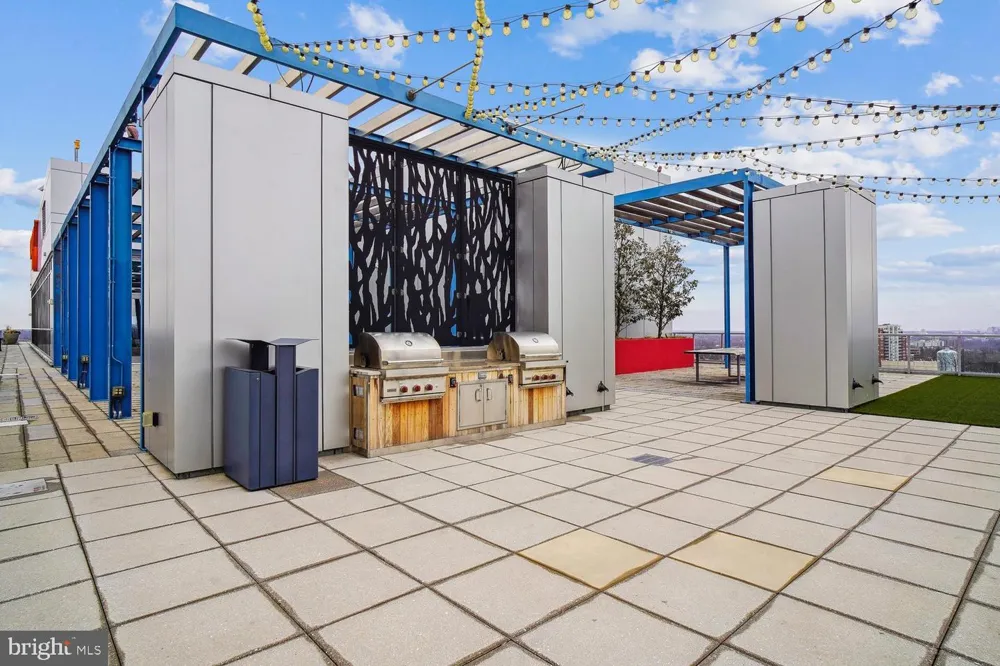 930 ROSE AVENUE #2001 Rockville, MD 20852