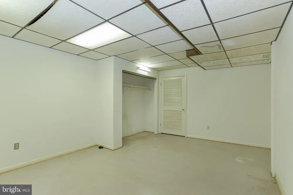 15930 IRISH AVENUE Monkton, MD 21111