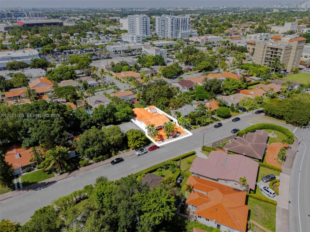 41 Campina Ct Coral Gables, FL 33134