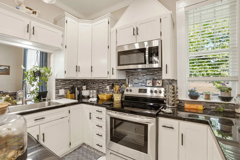 100 E 16th Ada, OK 74820