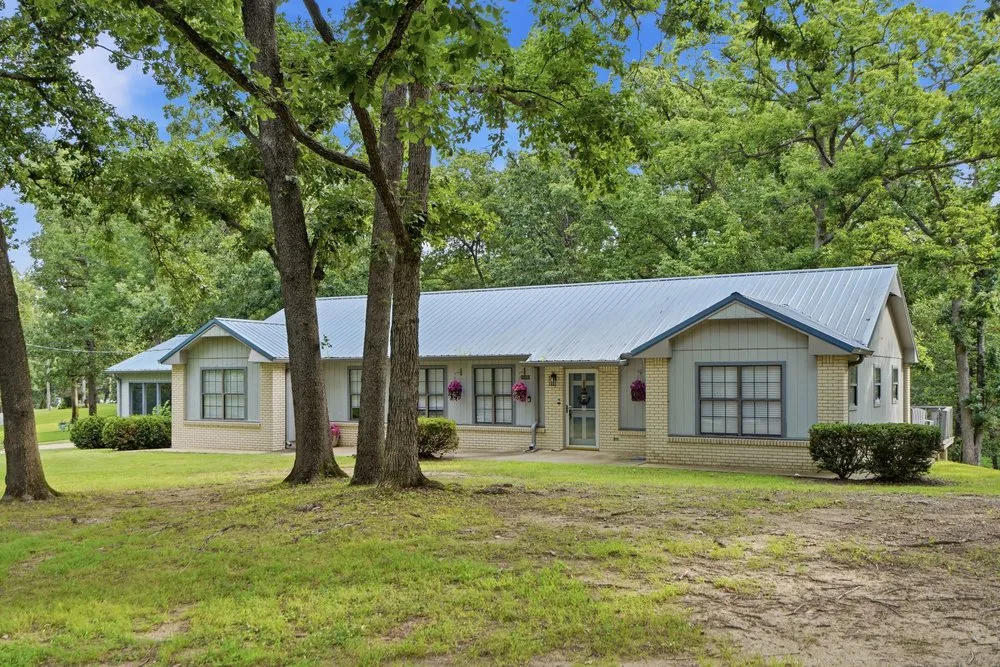 31680 S 602 ROAD Grove, OK 74344