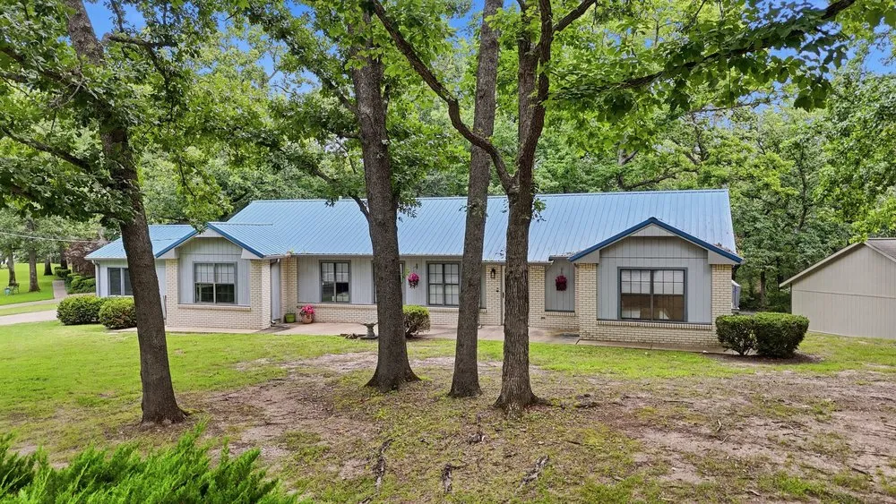 31680 S 602 ROAD Grove, OK 74344