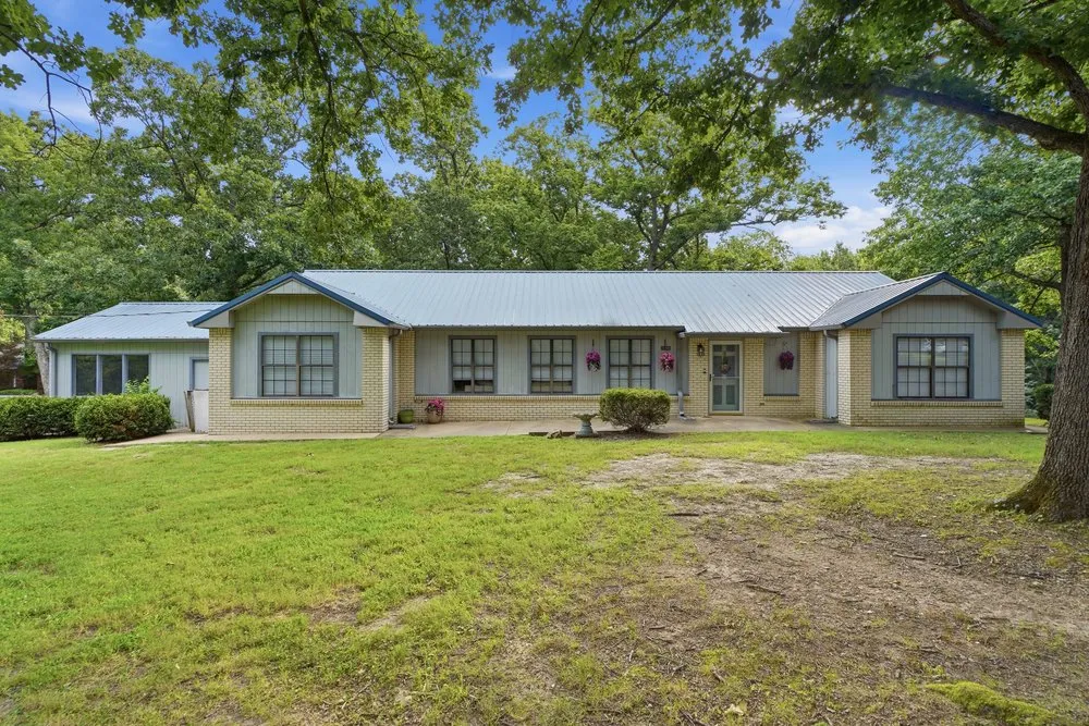 31680 S 602 ROAD Grove, OK 74344