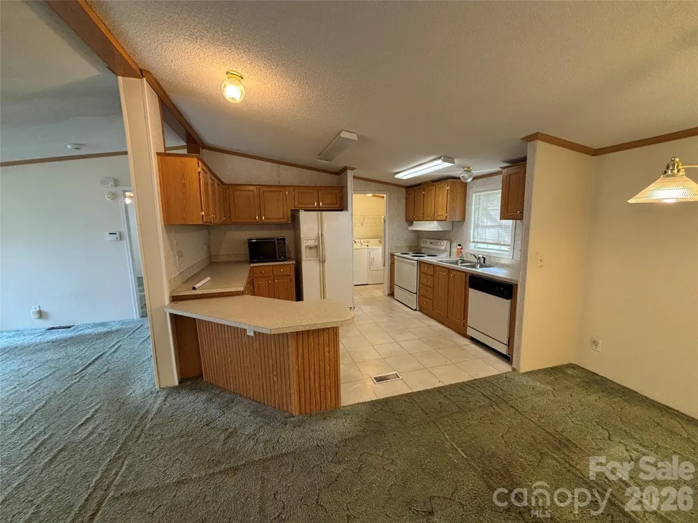 93 Ervin Lane Hiddenite, NC 28636
