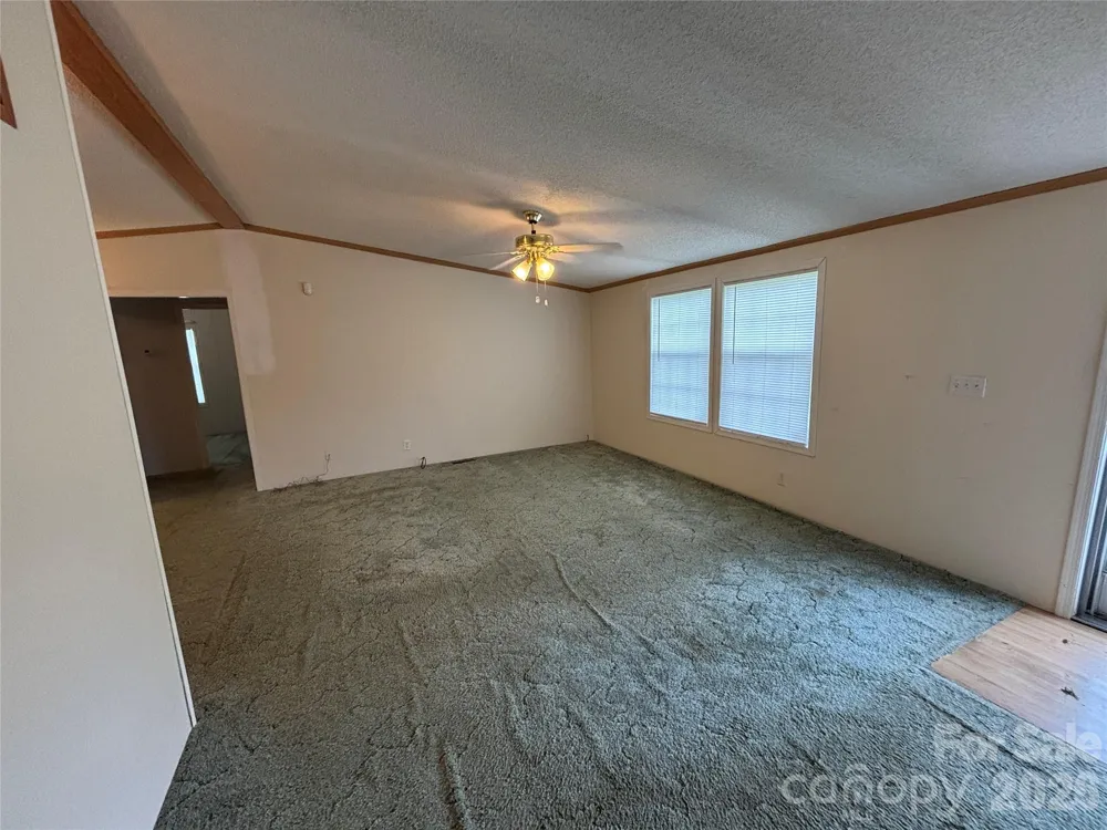 93 Ervin Lane Hiddenite, NC 28636