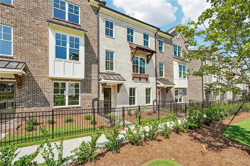 3242 Brunel Lane #13 Peachtree Corners, GA 30092