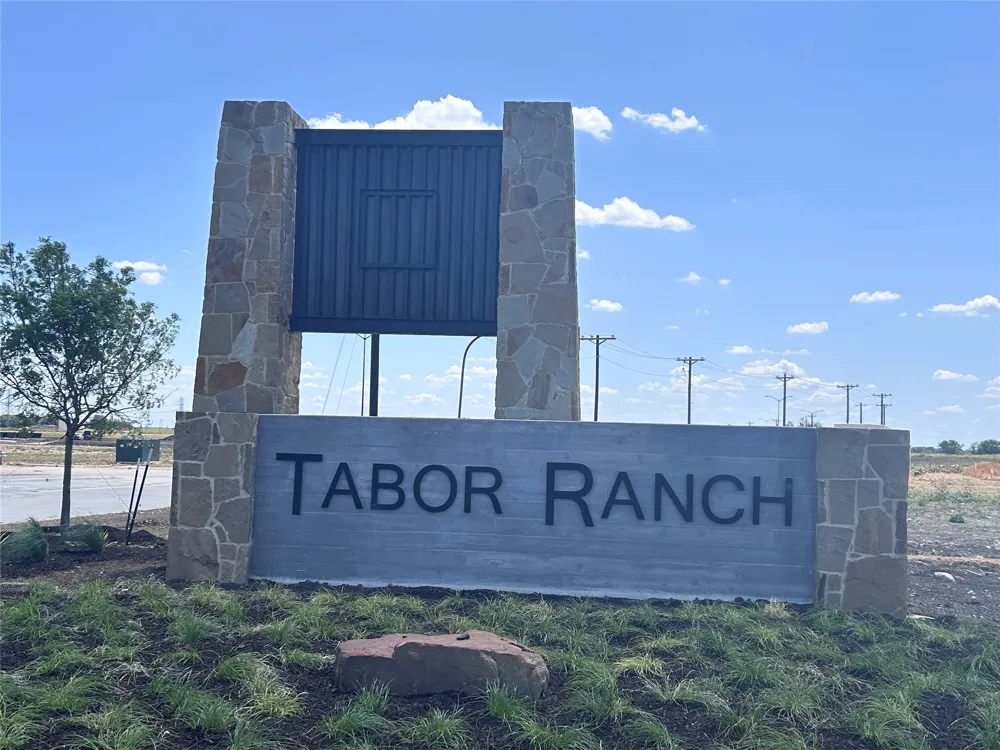 9908 Ranch Oaks Drive Ponder, TX 76259