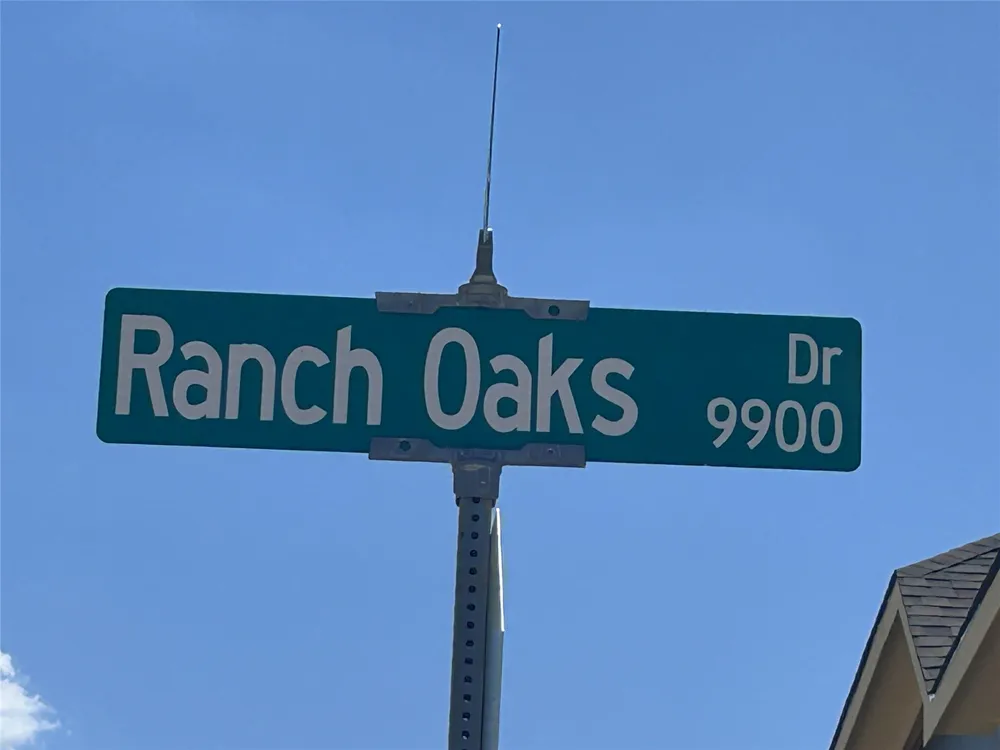 9908 Ranch Oaks Drive Ponder, TX 76259