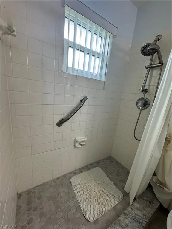Address Not Shown Port Charlotte, FL 33981
