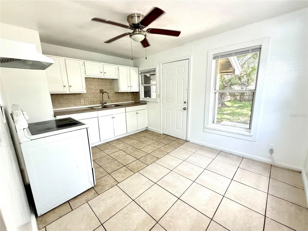 139 AVENUE G SE Winter Haven, FL 33880