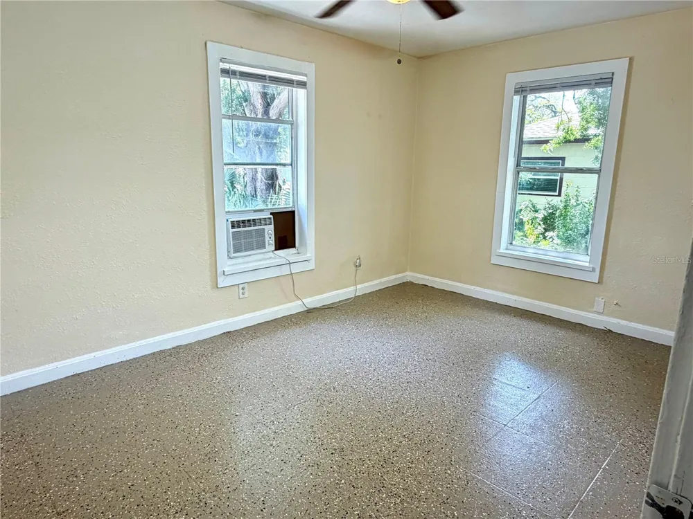 139 AVENUE G SE Winter Haven, FL 33880