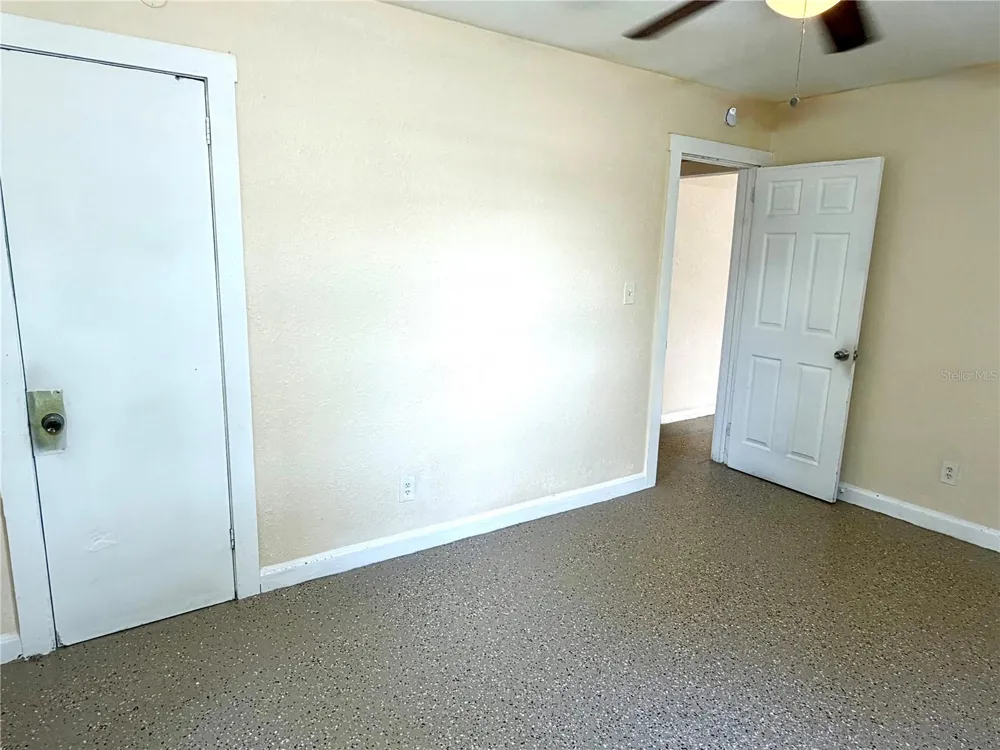 139 AVENUE G SE Winter Haven, FL 33880
