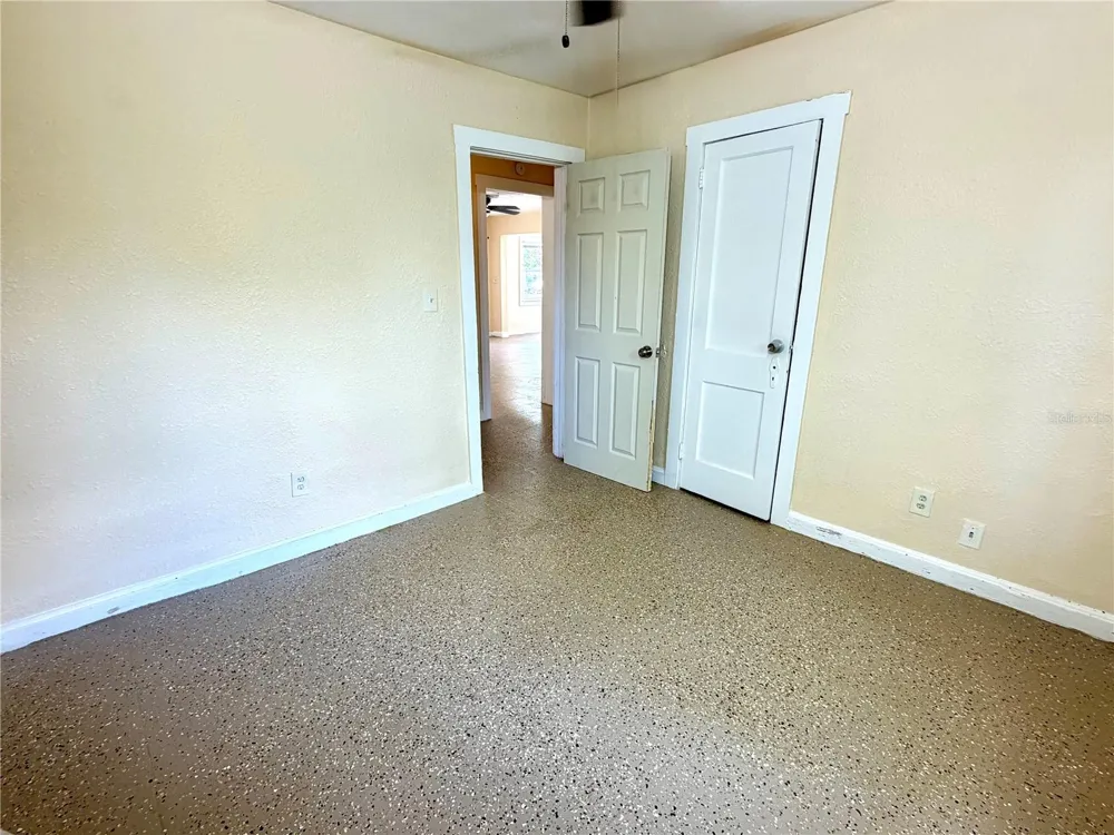 139 AVENUE G SE Winter Haven, FL 33880