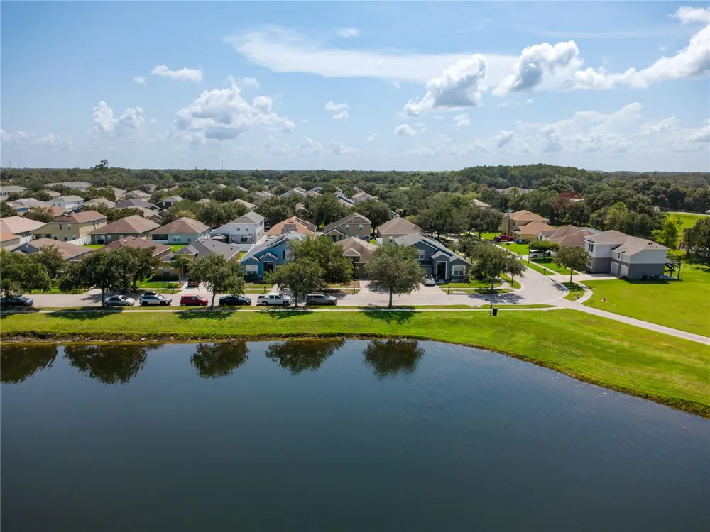 2121 CONTINENTAL STREET St Cloud, FL 34769