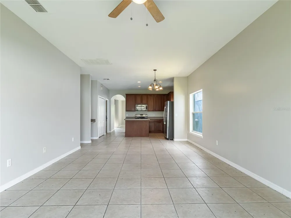 2121 CONTINENTAL STREET St Cloud, FL 34769