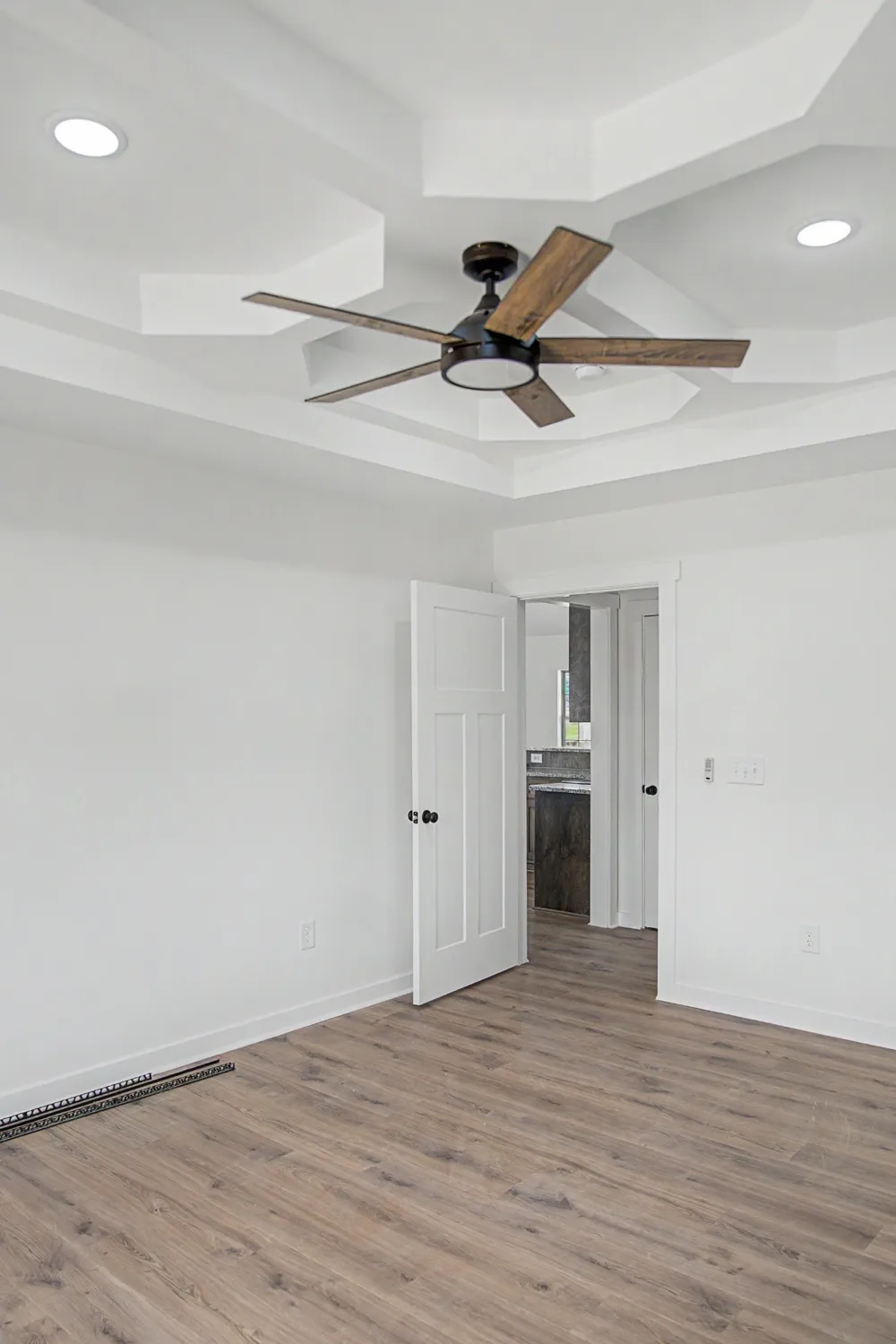 216 DJ Dr Lafayette, TN 37083