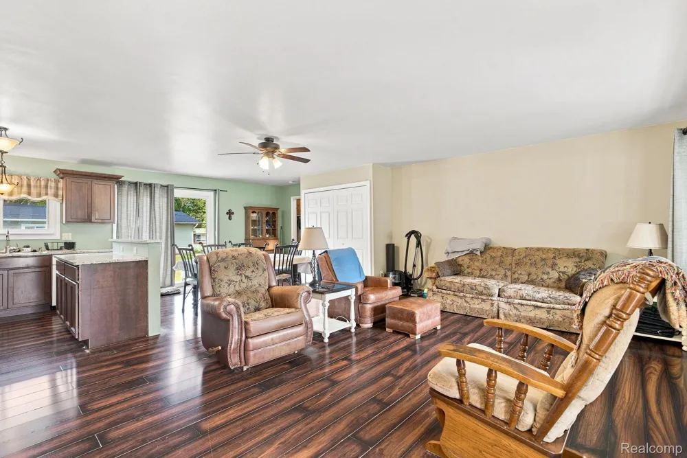 116 Clark Street Yale City, MI 48097