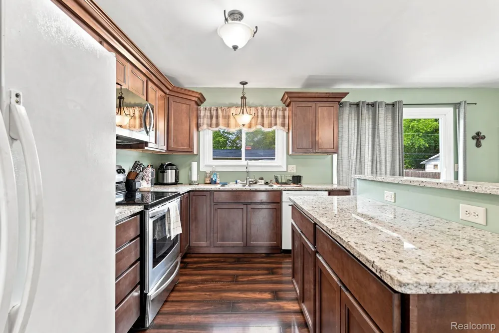 116 Clark Street Yale City, MI 48097
