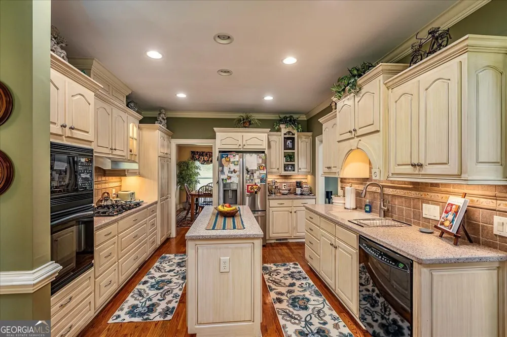 1058 Snip Dillard RD Monroe, GA 30656