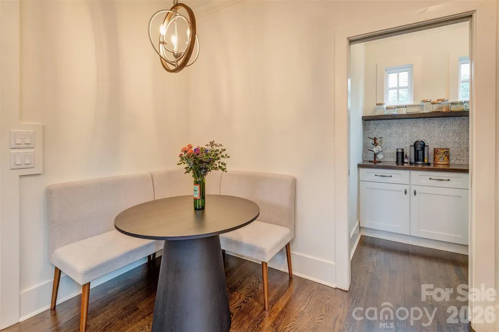 43 Walton Street Asheville, NC 28801