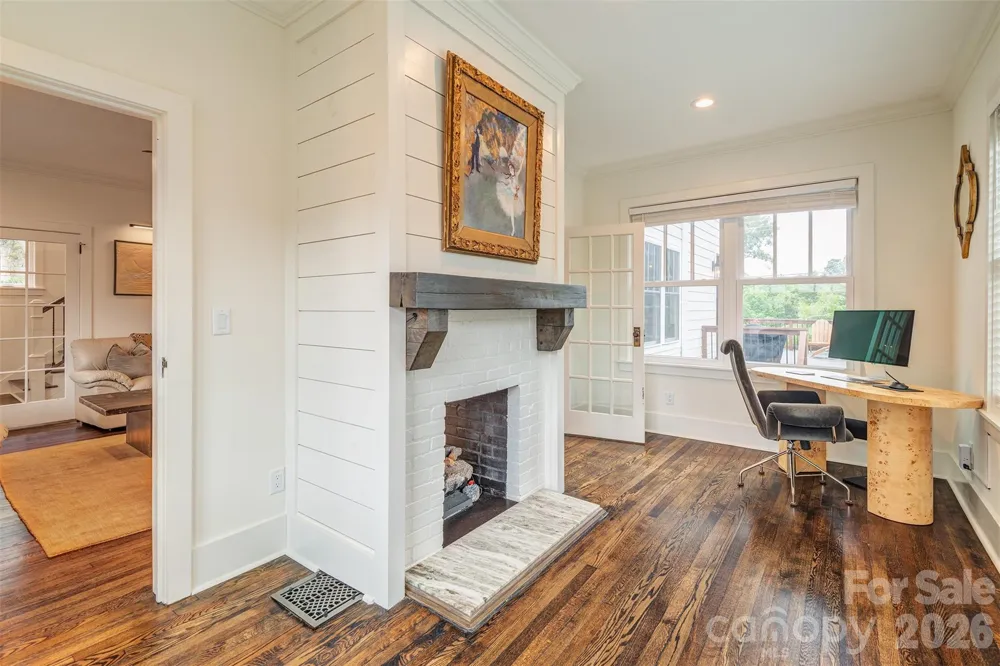 43 Walton Street Asheville, NC 28801