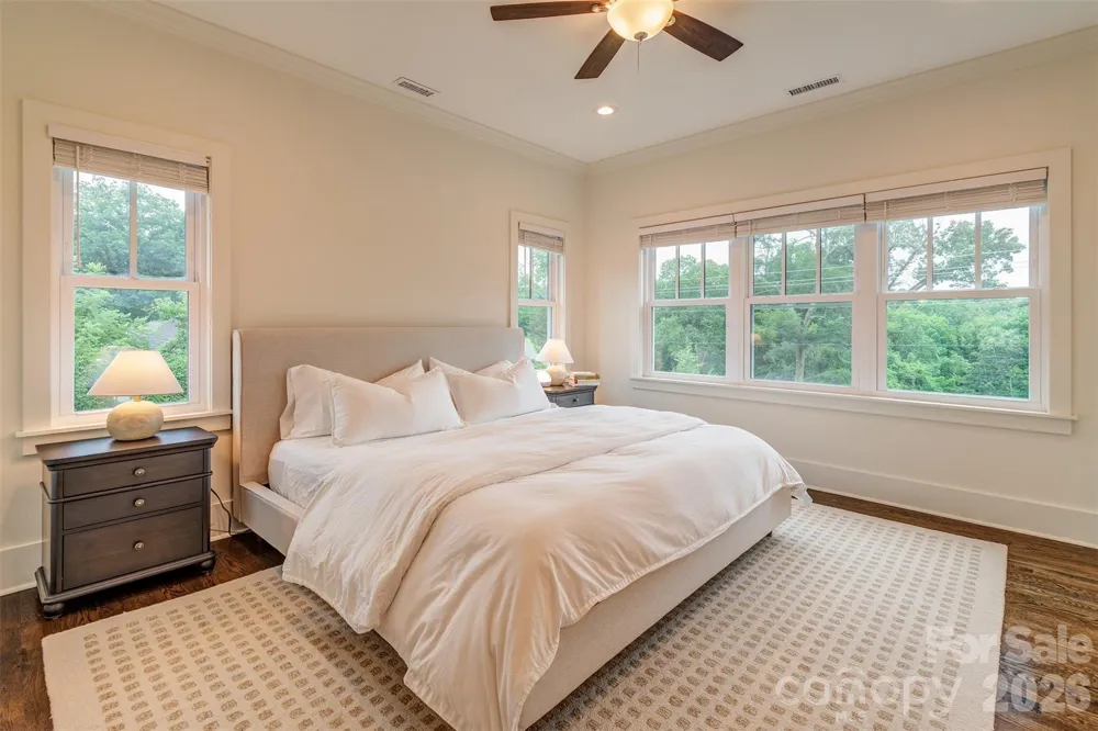 43 Walton Street Asheville, NC 28801
