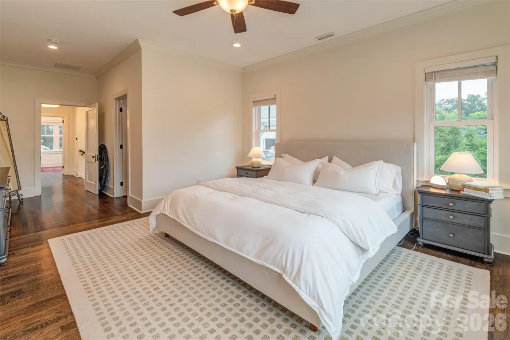 43 Walton Street Asheville, NC 28801