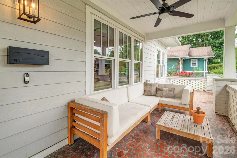 43 Walton Street Asheville, NC 28801