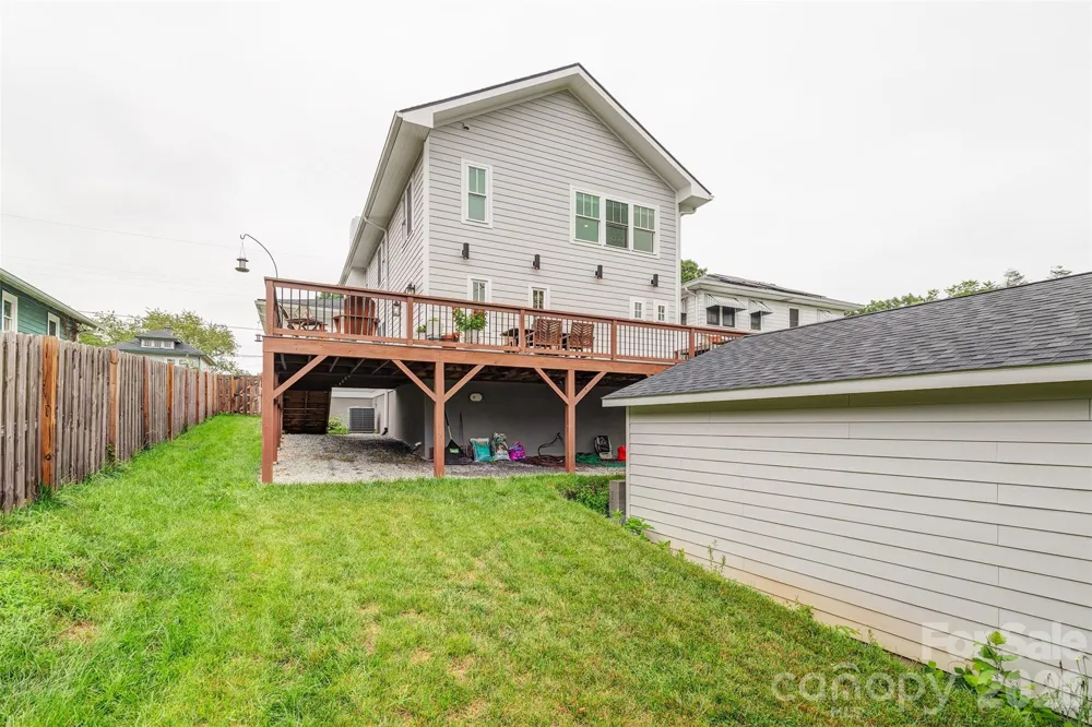 43 Walton Street Asheville, NC 28801