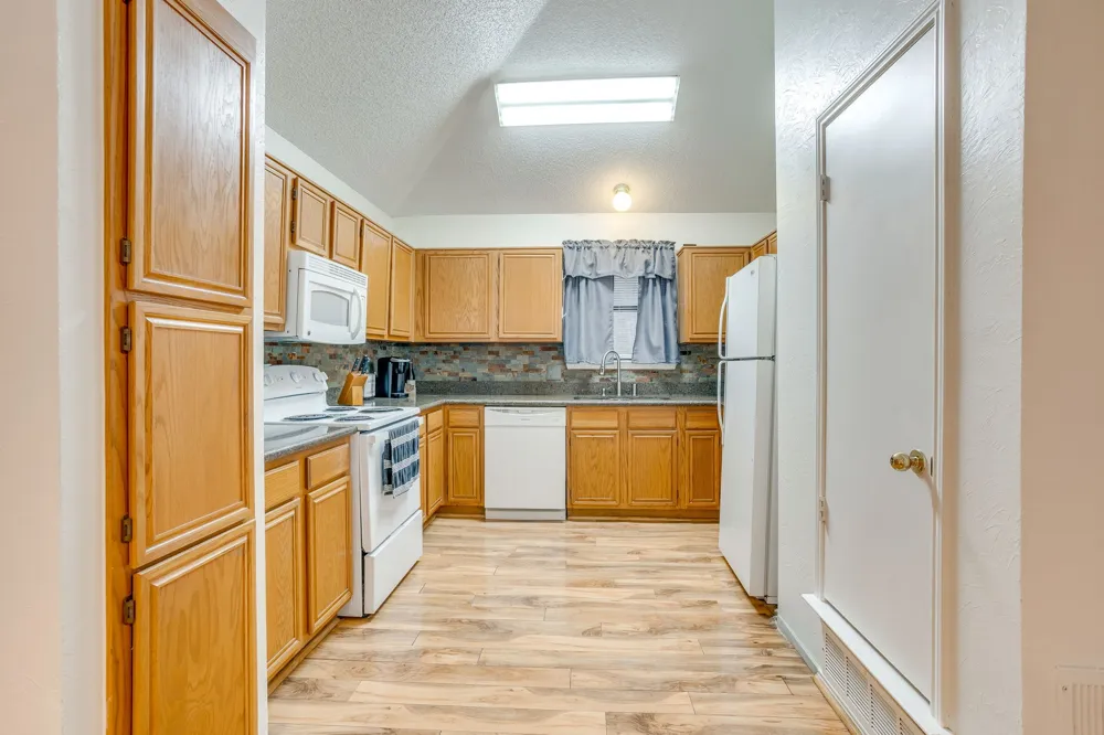 1200 Windy Meadows Drive Burleson, TX 76028
