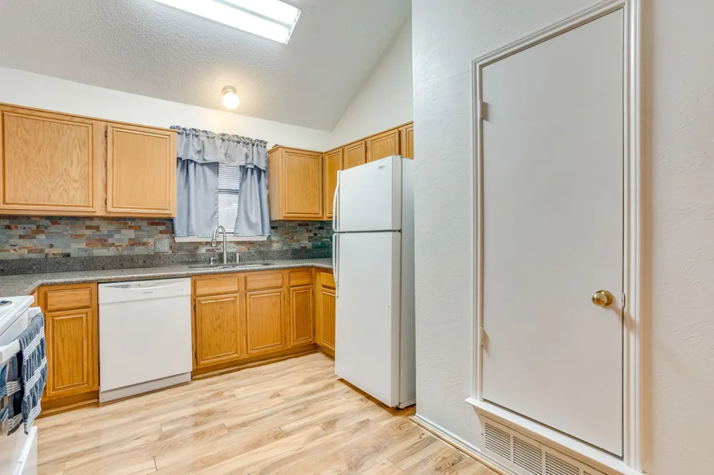 1200 Windy Meadows Drive Burleson, TX 76028