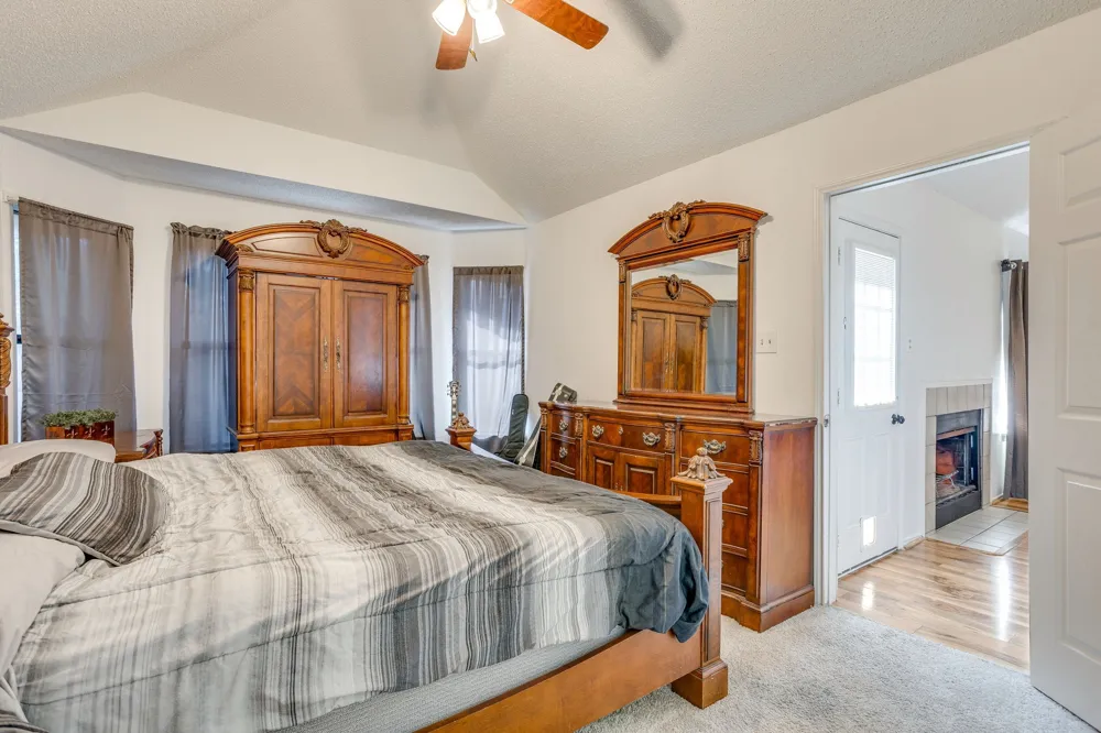 1200 Windy Meadows Drive Burleson, TX 76028