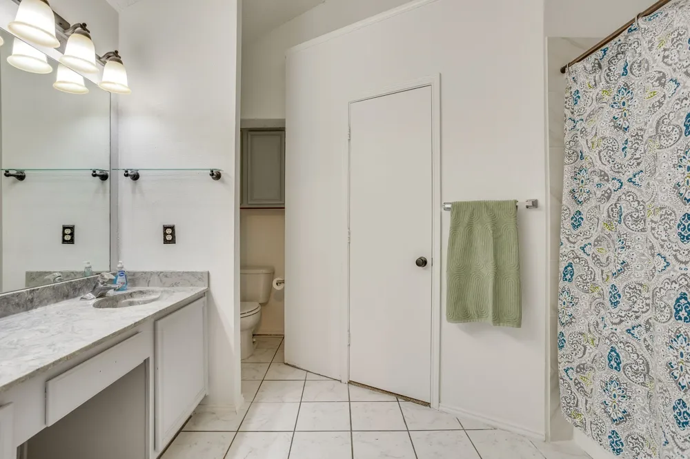 1200 Windy Meadows Drive Burleson, TX 76028