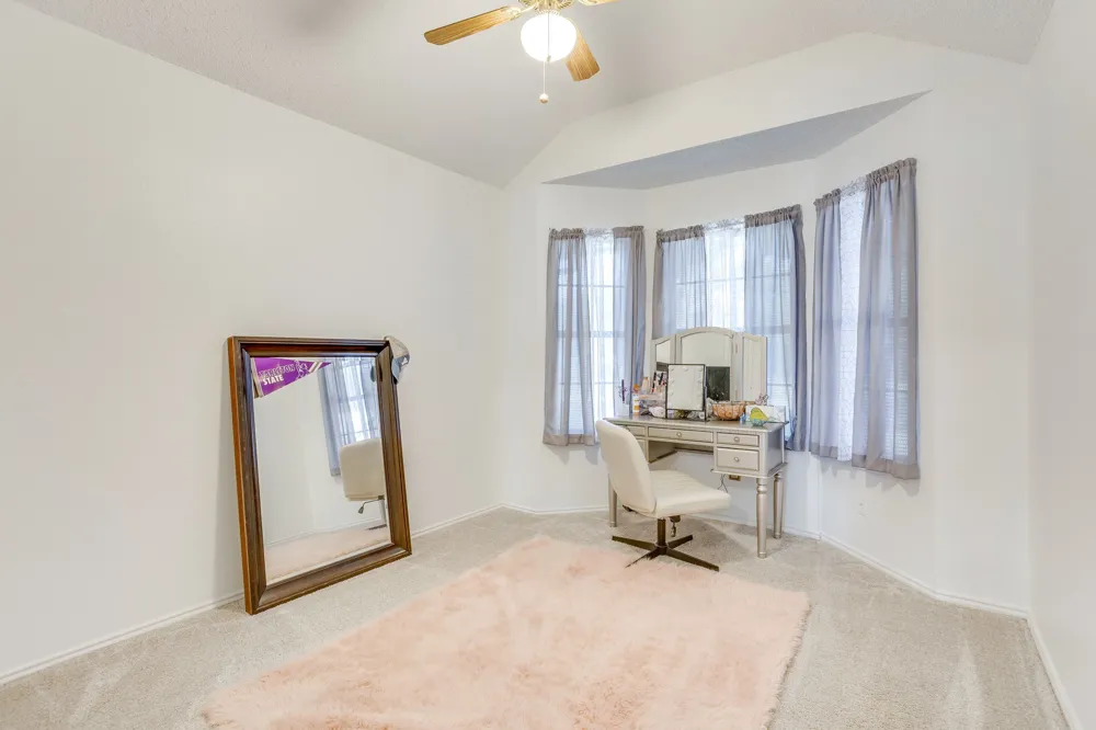1200 Windy Meadows Drive Burleson, TX 76028